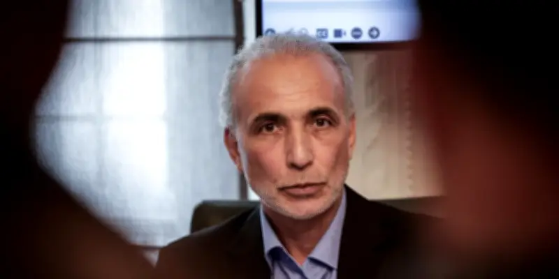 Procès Tariq Ramadan : huis clos sans l'accusé ni ses avocats à Paris