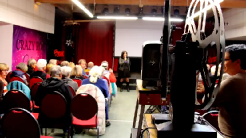 Projection du western 'Le Jugement des flèches' de Samuel Fuller à Nant