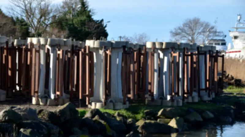 Projet Pégase : 140 nouveaux modules immergés pour protéger la plage du Grau d'Agde