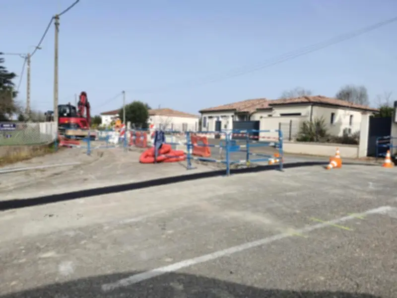 Pujols : la requalification de la D118 débute par l'enfouissement des réseaux