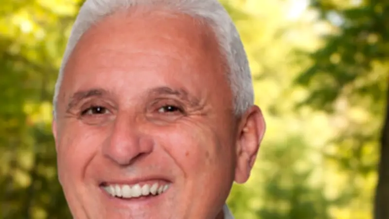 Rachid Khenfouf présente ses 31 colistiers pour les élections à Prades-le-Lez