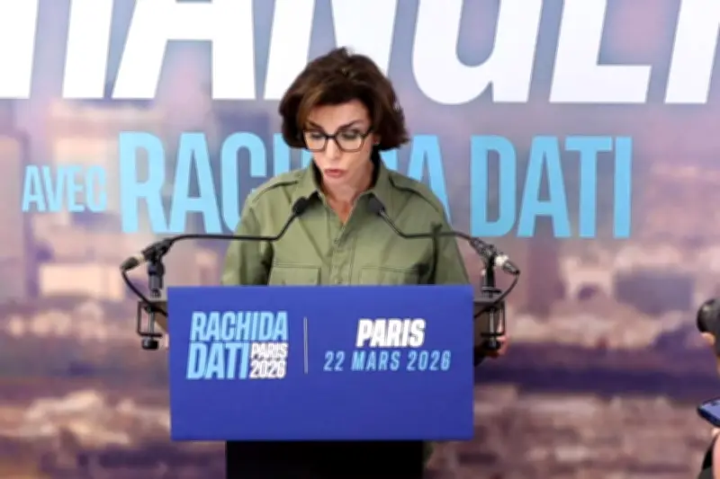 Rachida Dati expédie son discours de défaite à Paris sous les huées des riverains