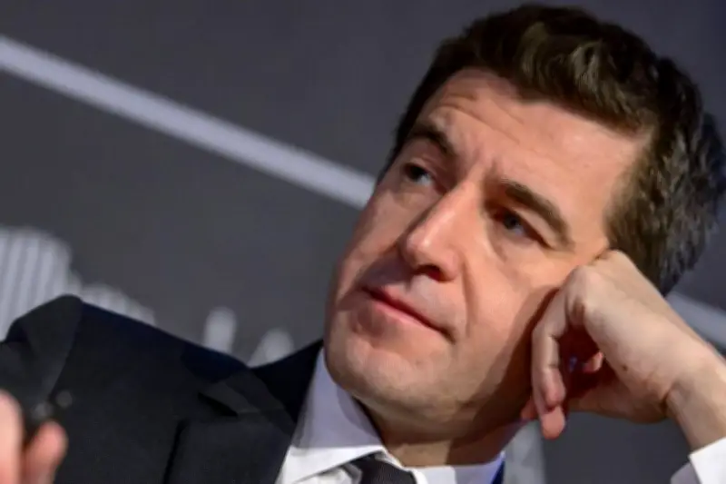 Radio Nova dément : Michel Sardou n'a pas saisi l'ARCOM, c'était un poisson d'avril