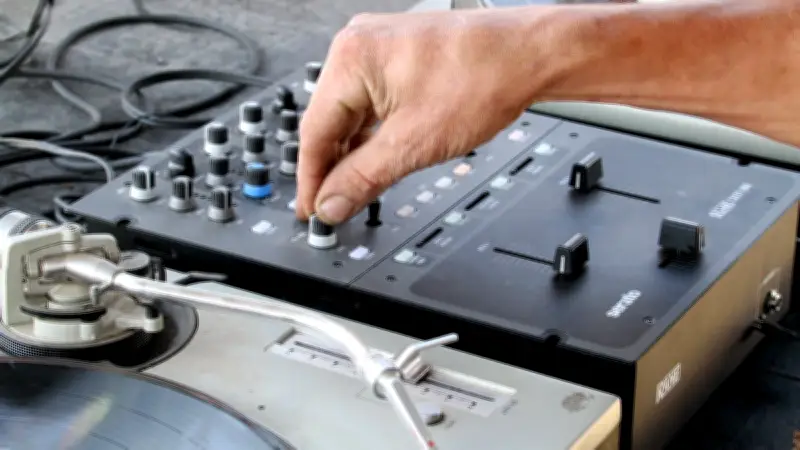 Rave-party stoppée dans le massif de la Gardiole : 120 personnes évacuées par les gendarmes