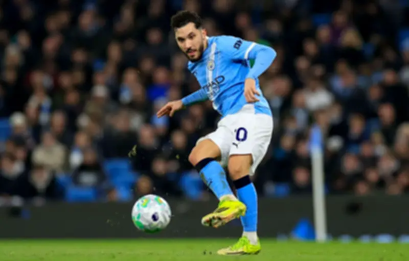 Rayan Cherki, le dernier des numéros 10 à l'ancienne qui veut réenchanter le football