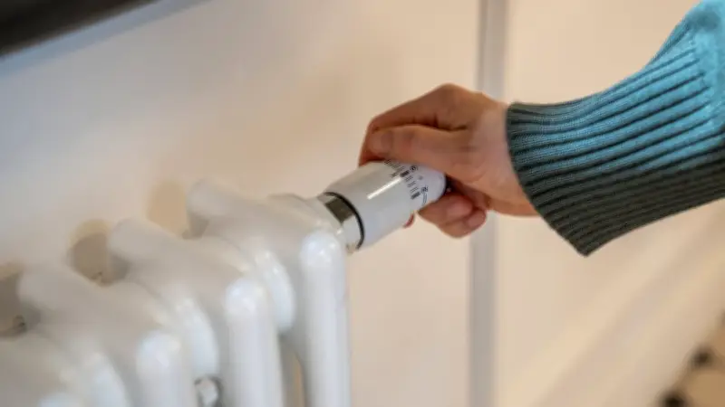 Réduisez votre facture de chauffage avec un simple bol d'eau salée