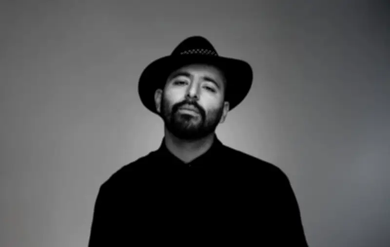 Redouanne Harjane présente « Je me souviens du futur » au cinéma Grand écran