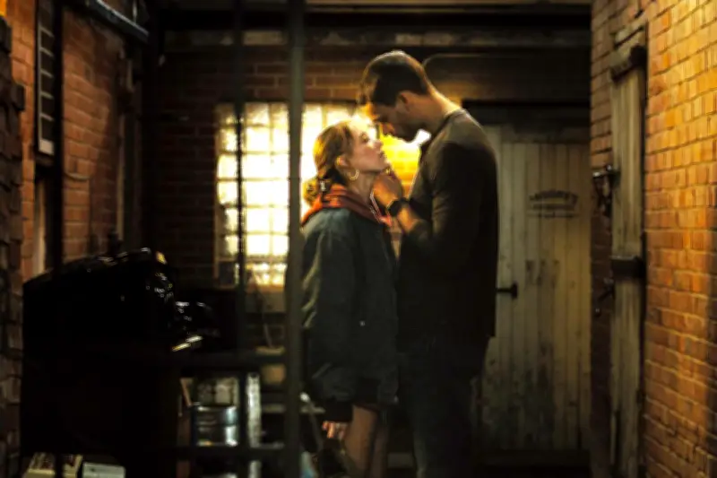 « Reminders of Him » : une critique acerbe d'un drame amoureux trop lisse et prévisible