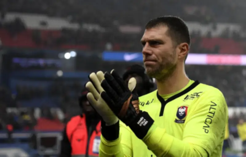 Remy Vercoutre, entraîneur en Émirats, témoigne des frappes iraniennes à Dubaï