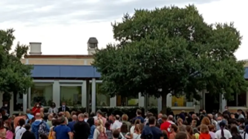 Rentrée des 6e au collège Bazille : accueil chaleureux malgré le contexte sanitaire