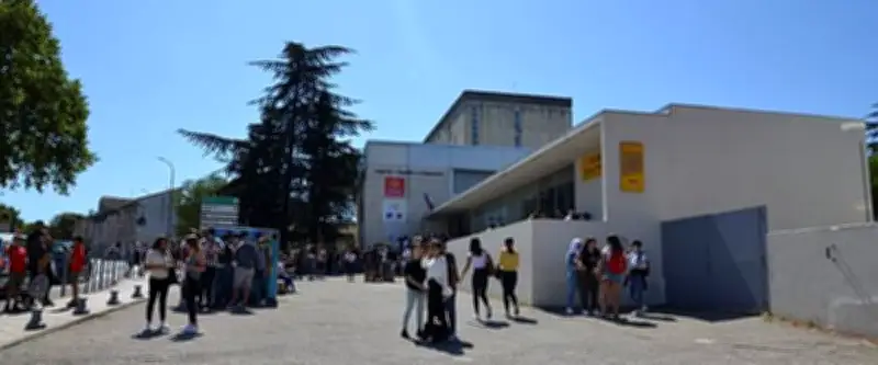 Rentrée scolaire à Bagnols : hausse des effectifs et vaccination pour les collégiens