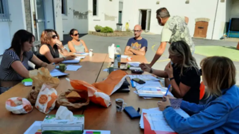 Rentrée scolaire à Corneilhan : ambiance conviviale et mesures de sécurité renforcées