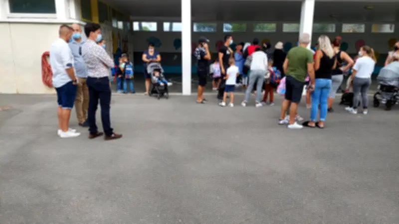 Rentrée sereine à l'école Jacques-Prévert de Pézenas avec la présence des élus