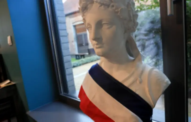 Rethel : une candidate RN sous tutelle, une situation interdite par le Code électoral