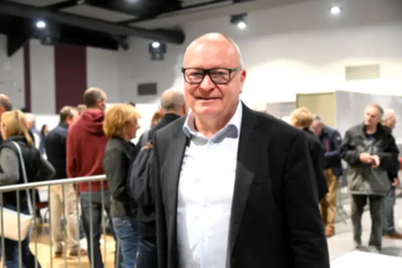 Ribérac : le maire socialiste Nicolas Platon réélu d'extrême justesse face au centriste