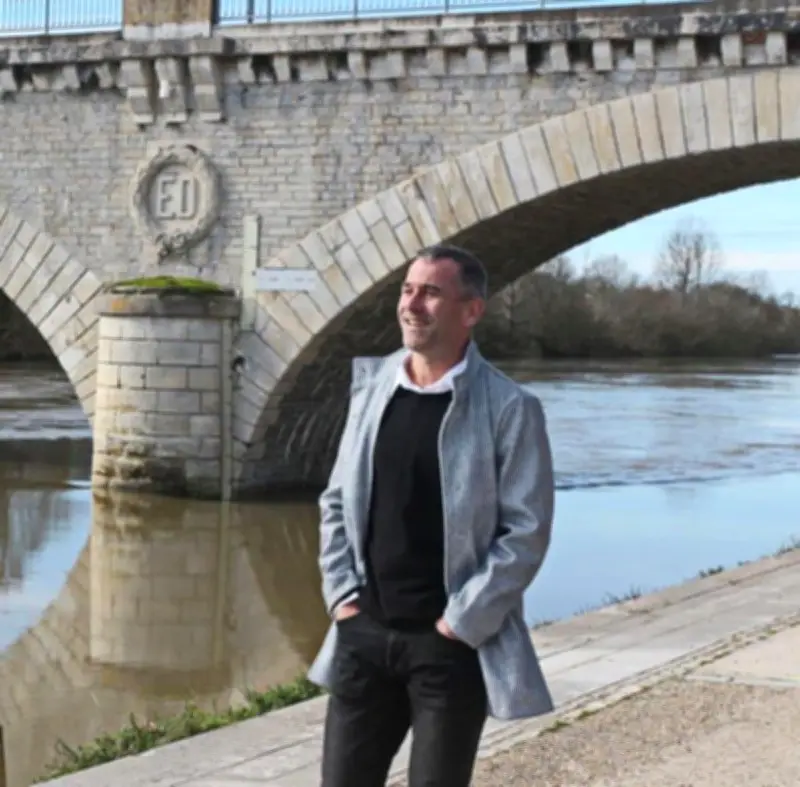 Éric Larroquette présente son programme pour Saubusse : développement et préservation de l'âme locale