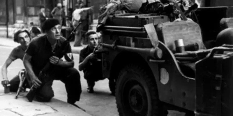 Robert Capa au Musée de la Libération : un photographe dans le feu de l'action