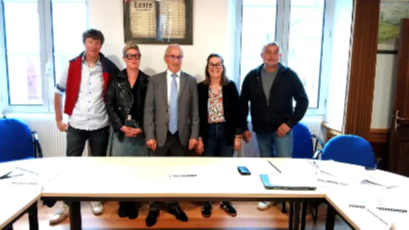 Robert Casadebaig réélu maire de Laruns avec quatre adjoints pour un nouveau mandat