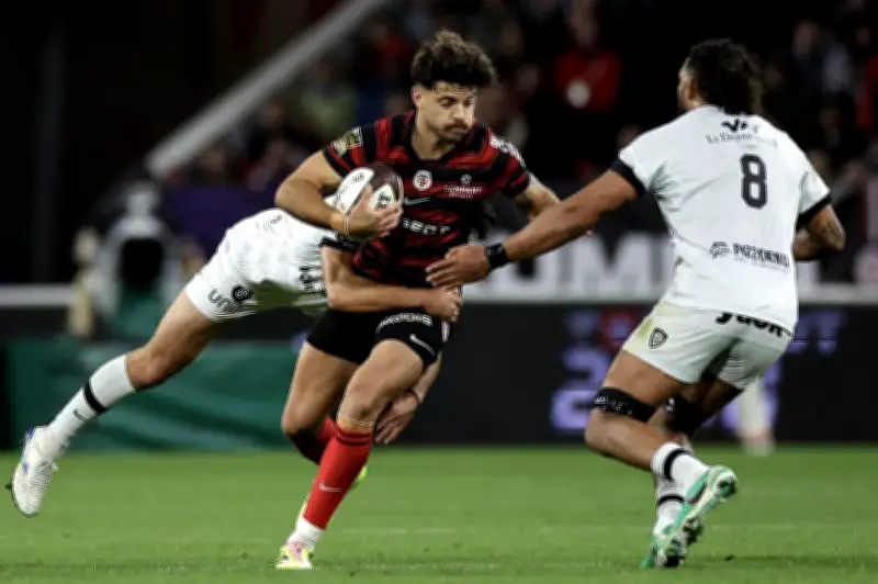 Romain Ntamack vise un retour contre Bordeaux-Bègles après une longue blessure