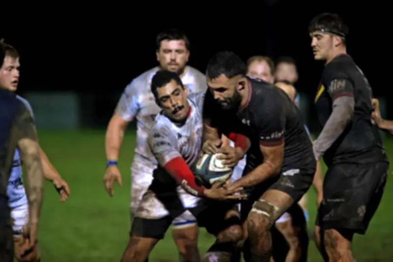 Rugby Fédérale 2 : L'US Bazas résiste mais cède à Mérignac, la course aux phases finales s'intensifie