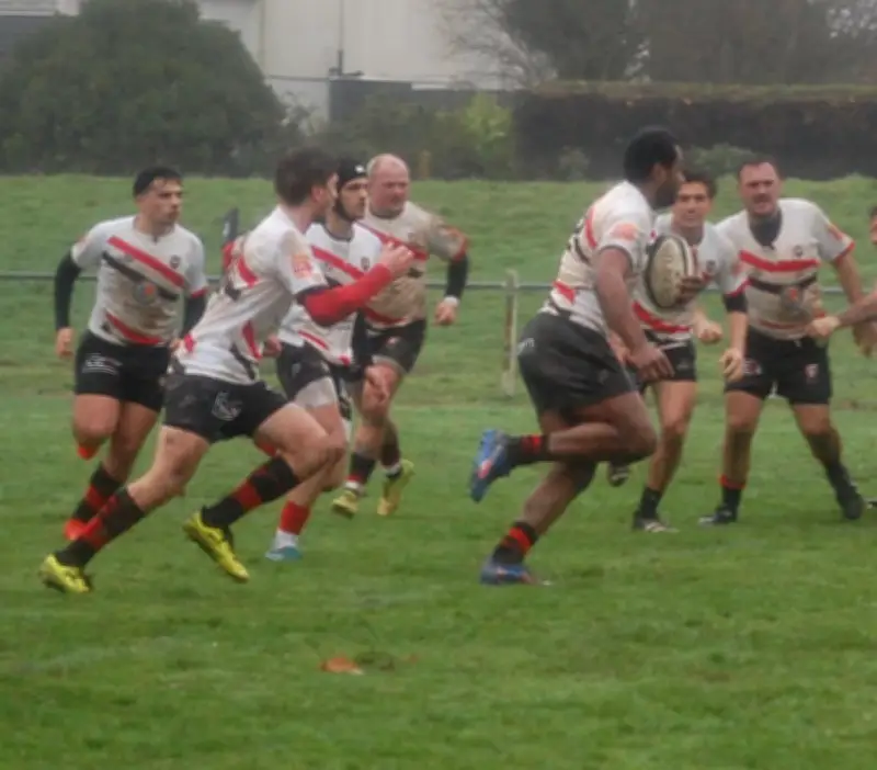Rugby Fédérale : Le Stade Foyen vise le maintien face à Pompadour après une défaite courageuse