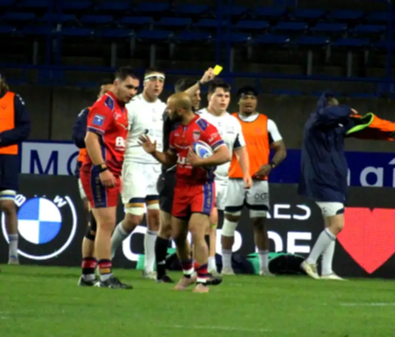 Rugby Pro D2 : la lourde défaite d'Agen à Béziers hypothèque sérieusement ses chances de qualification