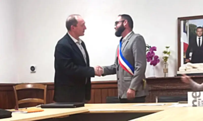 Saint-Gor : Fabrice Galibert succède à Guillaume Depoumps à la mairie