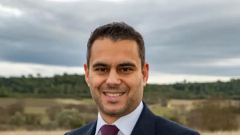 Saint-Hilaire-de-Brethmas : Gaël Mancuso défend sa liste de droite et ses priorités