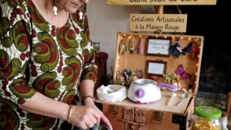 Saint-Jean-du-Gard : un atelier pour fabriquer l'onguent cévenol au musée Maison-Rouge