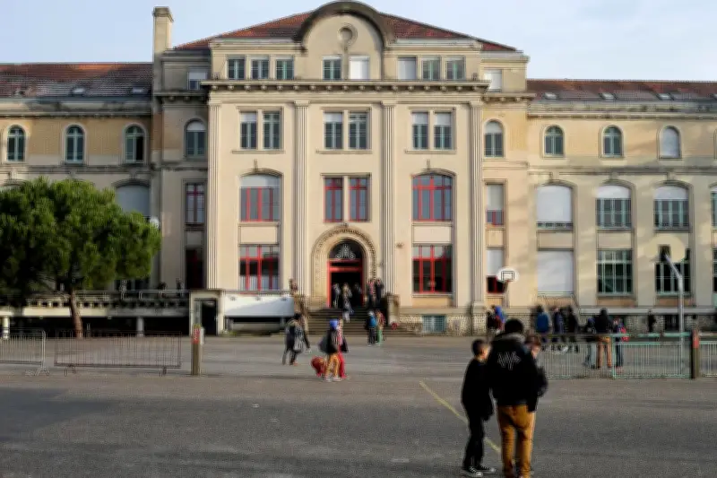 Saint-Joseph de Tivoli célèbre 450 ans d'histoire jésuite avec un livre jubilaire