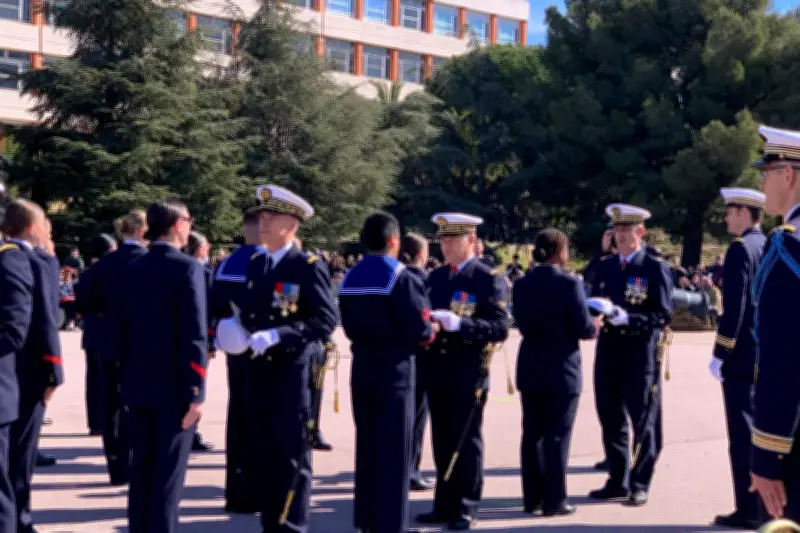 Saint-Mandrier : plus de 200 jeunes marins intronisés lors de la cérémonie aux drapeaux