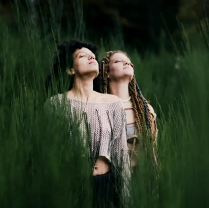 Saint-Médard-en-Jalles accueille le duo Malaka pour un concert envoûtant le 14 mars