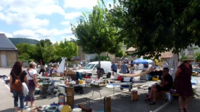 Saint-Rome-de-Cernon célèbre une fête réussie malgré l'absence de soirées musicales