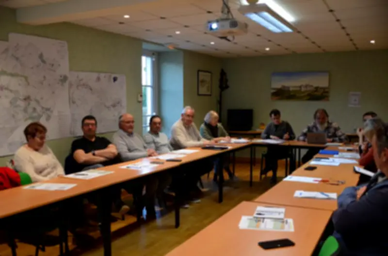 Saint-Thomas-de-Conac : Dernier conseil municipal avant les élections, budget et cognac au cœur des débats