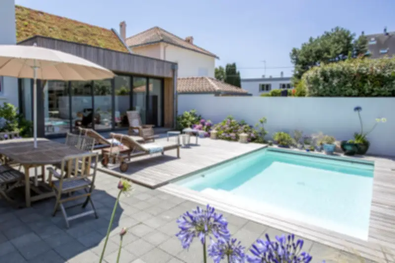 Salon Habitat & Jardin à La Rochelle : les exposants privilégient les contacts face à la prudence des acheteurs