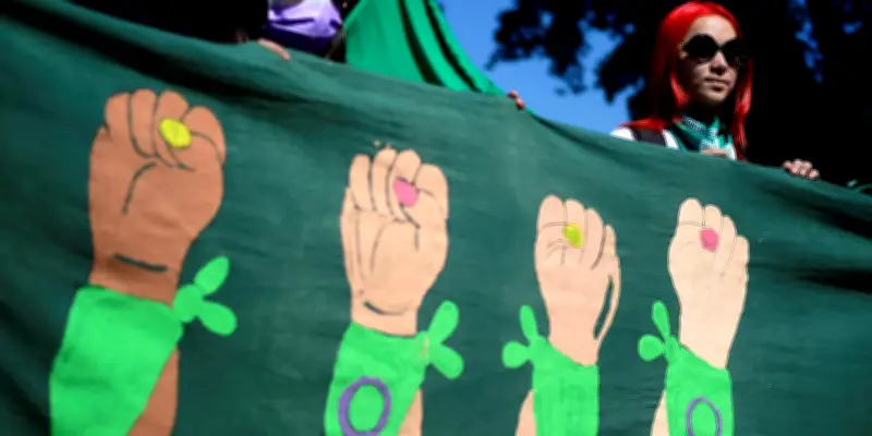 Salvador : dissolution d'une ONG féministe après la loi sur les agents étrangers