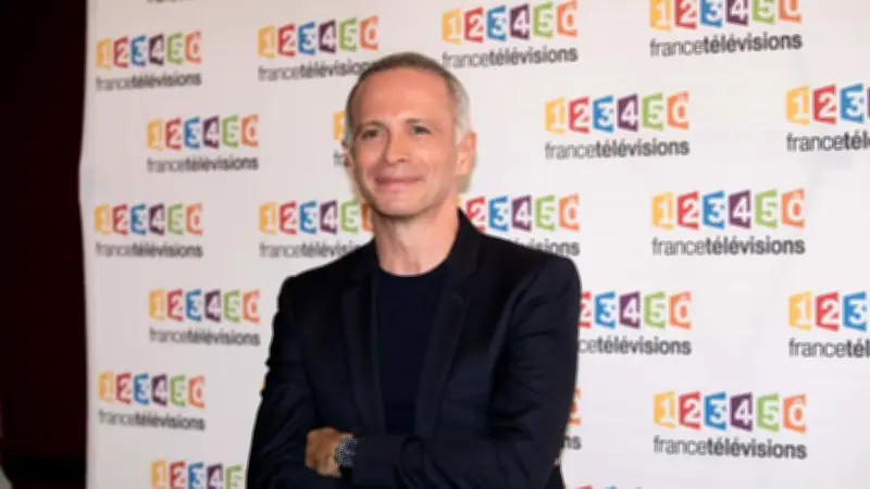 Samuel Etienne dénonce l'arrêt de 'Questions pour un champion' en semaine sur France 3