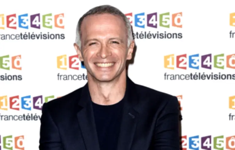 Samuel Étienne révèle la naissance de son fils Pio lors d'un stream émouvant