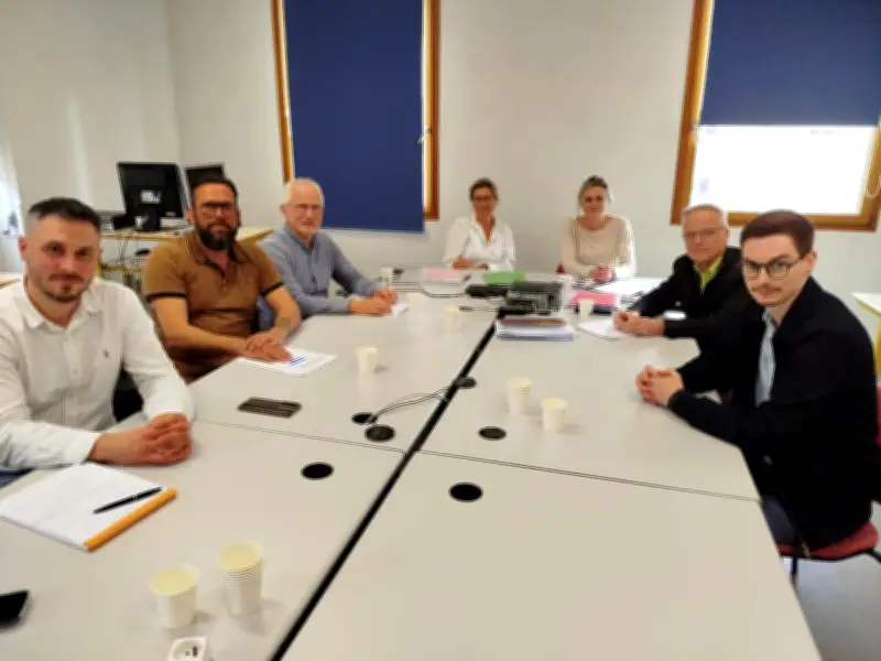 Sarlat : Les entrepreneurs auditionnent les candidats aux municipales sur l'économie locale