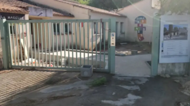 Saussan près de Montpellier : une enseignante suspectée de violences divise parents et autorités