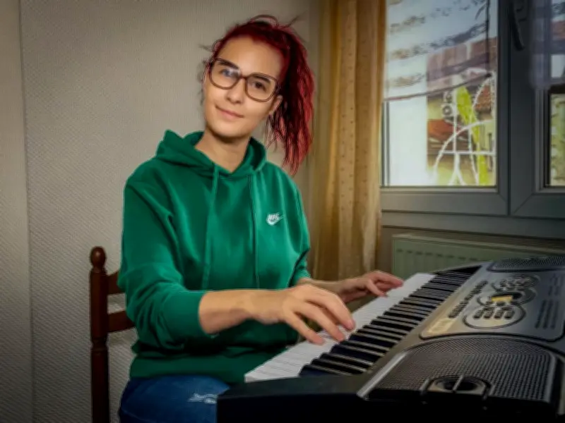 SelenB, une artiste électro house en reconversion après une carrière dans les services