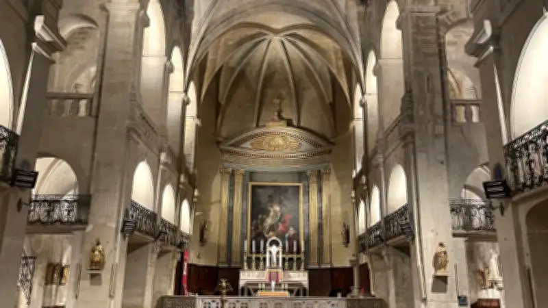 Semaine Sainte à Uzès : Calendrier Complet des Célébrations Religieuses