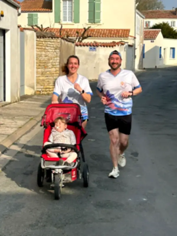 Semi-marathon de La Rochelle : une vingtaine de coureurs mobilisés pour Maëllie, 4 ans, atteinte du syndrome CDKL5