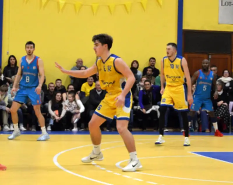 Seyches rêve des arènes de Pomarez face à l'Avenir Basket Chalosse en quart de finale