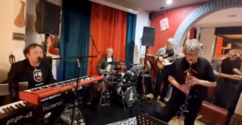 Soirée engagée à Hourtin : Dorenlot mêle chanson française et écologie