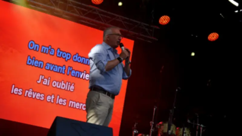 Soirée Tapas-Karaoké à Pinet : L'Association des Jeunes Anime le Village