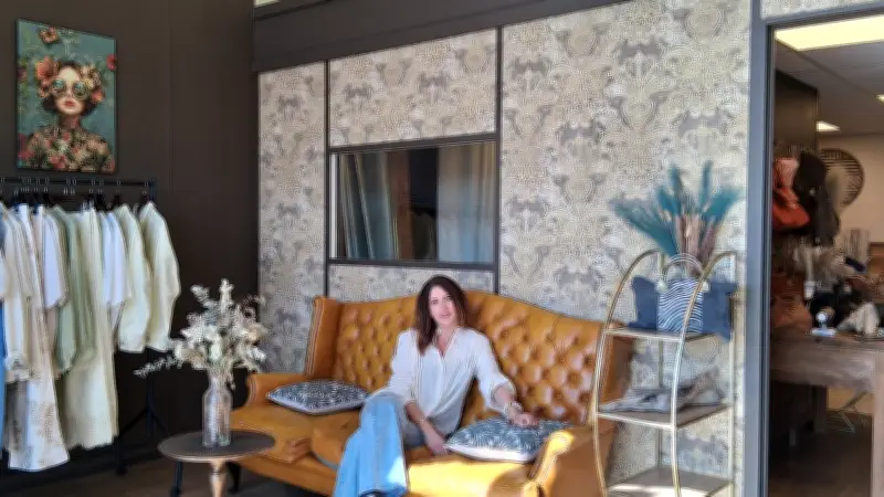 So'Mademoiselle : une boutique de prêt-à-porter élégante et accessible à Saint-Brès