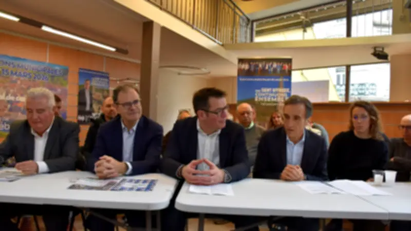 Soutien massif des élus aveyronnais à Sébastien David pour les municipales