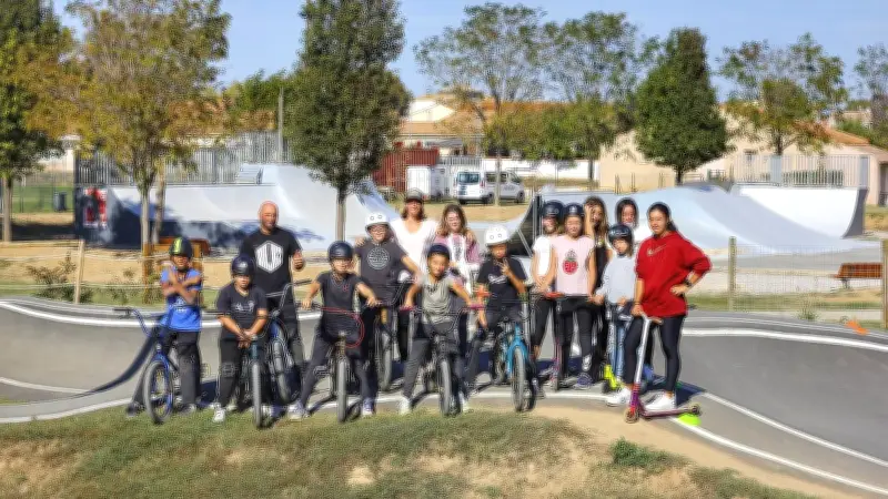 Sérignan : des élèves de Segpa découvrent le BMX pour une intégration réussie