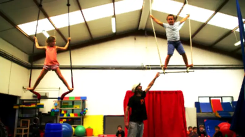 Stages de cirque pour enfants à Saint-Jean-de-Védas pendant les vacances de Toussaint